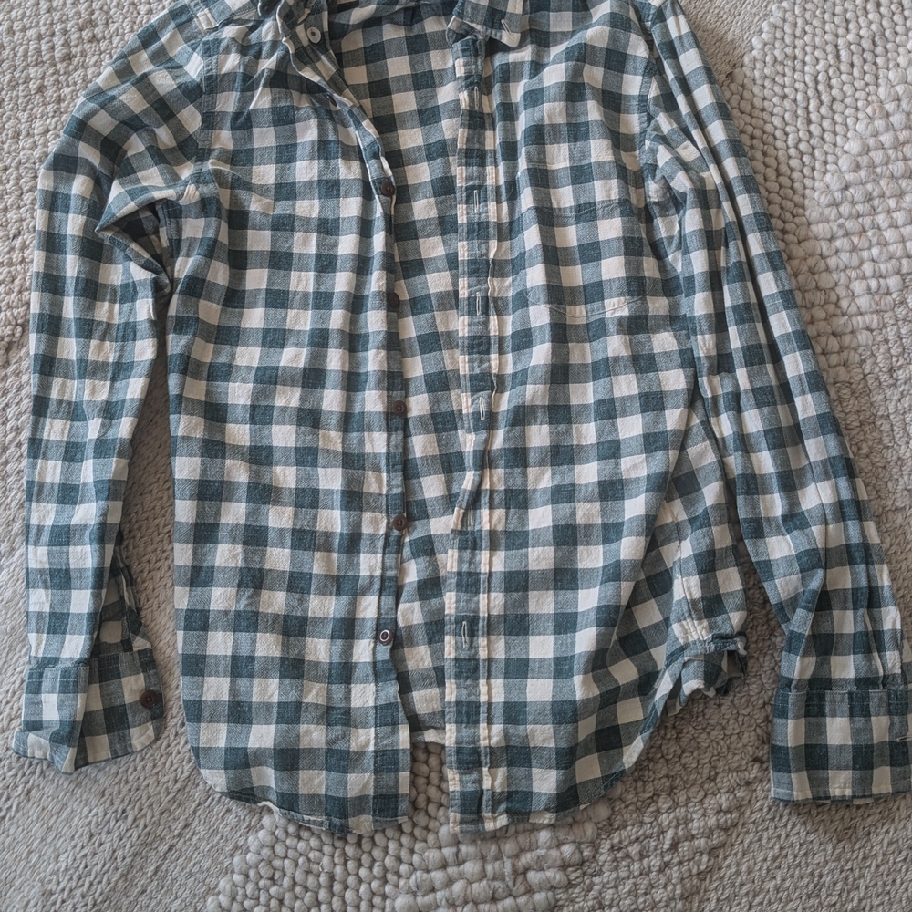 J. Crew Green and White Checkered Casual Button Down Shirt